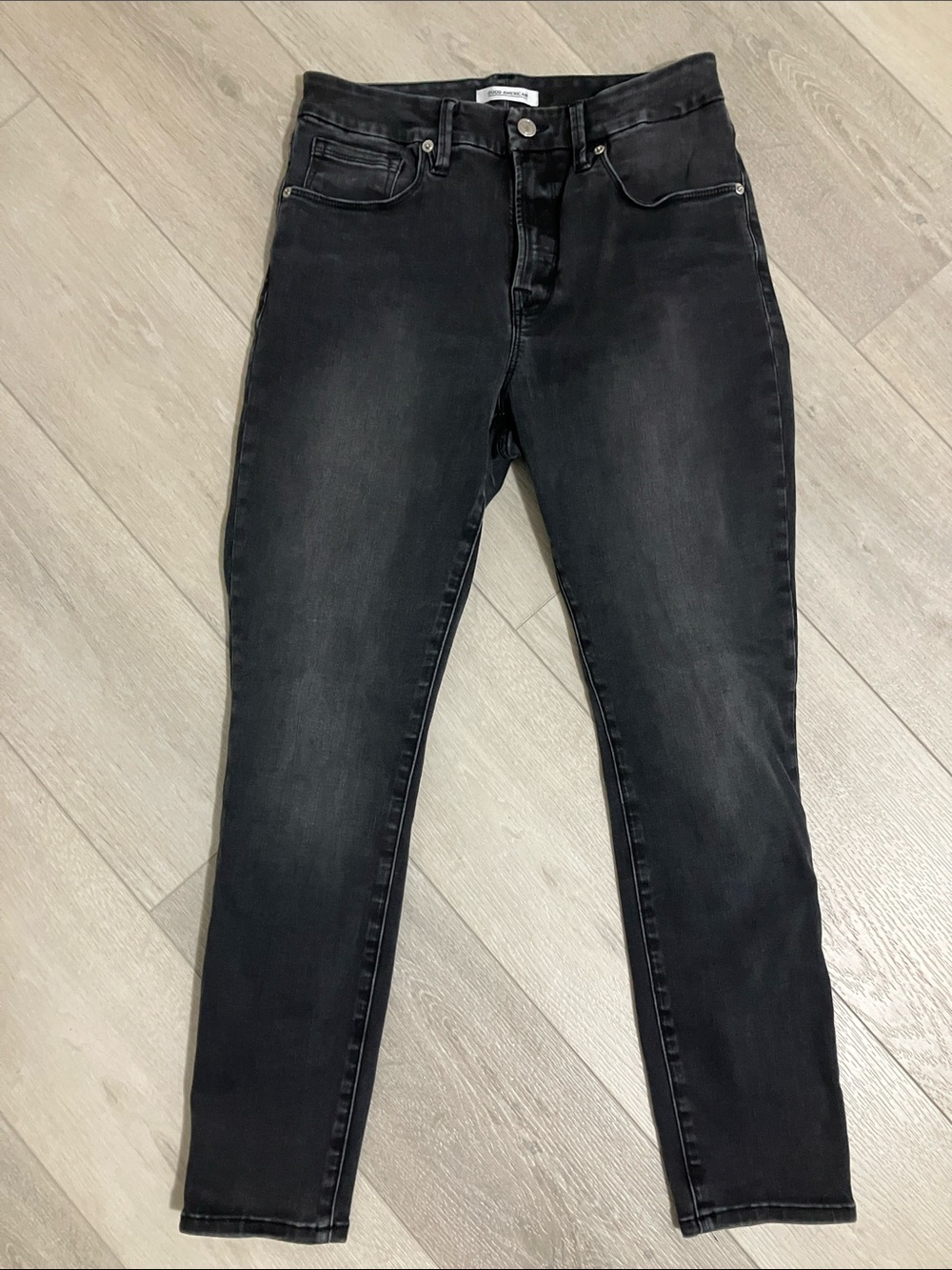Good American , women’s 8 / 29 Good Legs Crop stretch ankle jeans